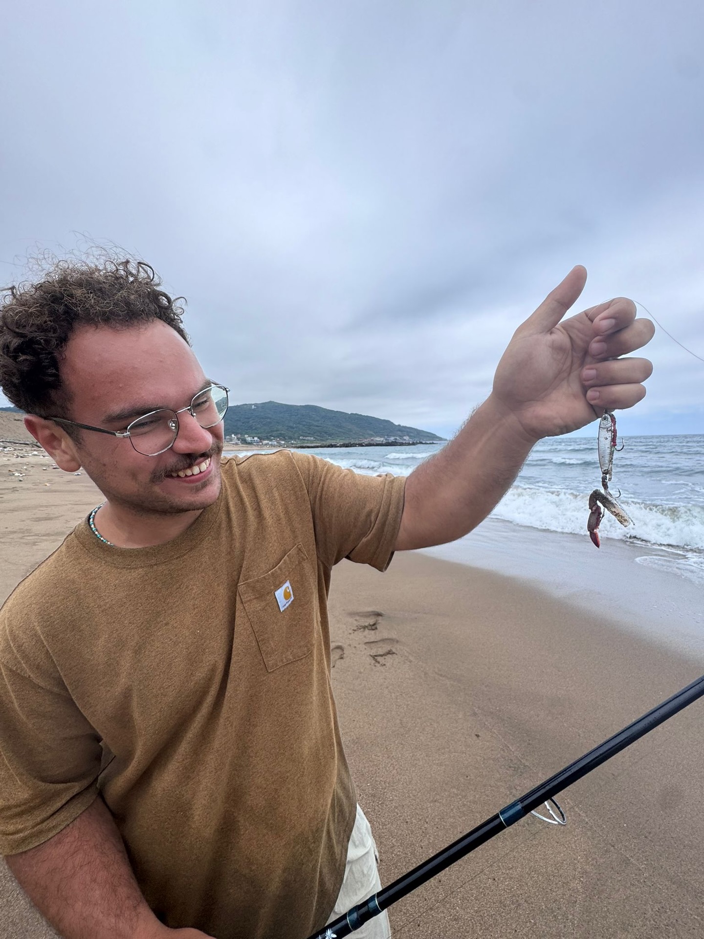 Two Rods, One Stranger, and a Different Way of Seeing the Island